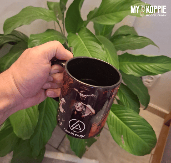 Create a Coloured Mug!